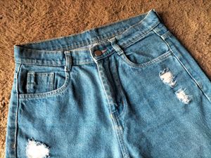Frayed Hem Flare Jeans