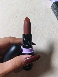 Plum Matterrific Lipstick ♥️🫣😊