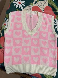 Cute Heart Pattern Sweater Vest