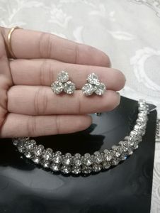 Girl Stylish Necklace Set