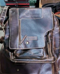 Leatherfarm Bags|Unisex Articles