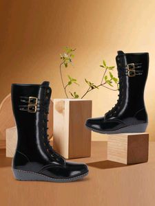 Elegant Black Boot