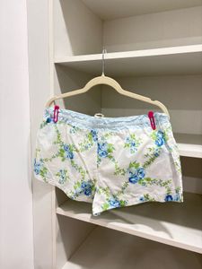 Victoria Secrets Women Shorts