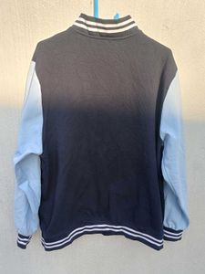 💙Two-Tone Varsity Jacket(l 27 B 22)