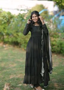 Black anarkali set