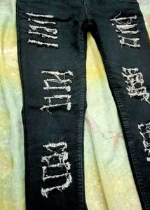Skinny Fit Ripped Jeans