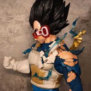 4 Head Prince Vegita Figure