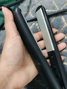 Philips Hair Straightener - HP8303/06