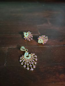 AD Stone Pendant With Earrings