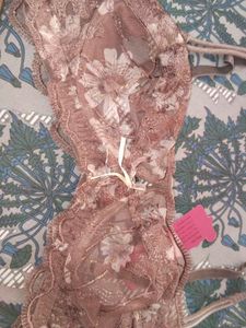 Lace Bra &amp; Panty Set