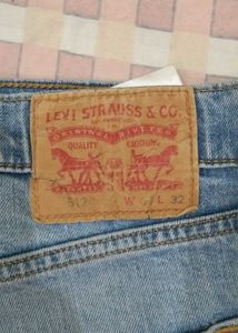 Light Wash Denim Jeans