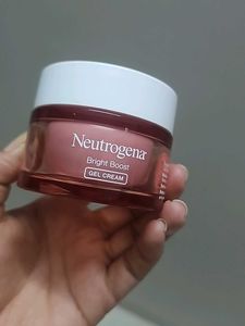 BRIGHT BOOST GEL With Free Rollon