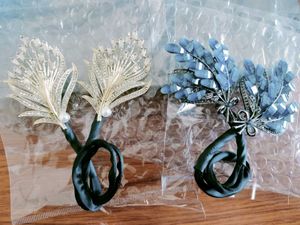 RHINESTONE FLOWER HAIR CLIPS