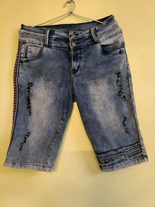 Distressed Denim Capris