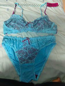Lace Bra & Panty Set
