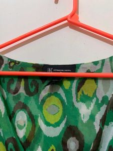 Green Patterned Top stretchy 36-44