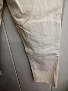 BERSHKA White Denim Jeans