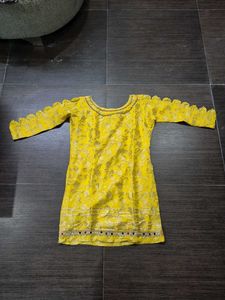 Short  Stylish Kurti With Typical Patiala Salwar