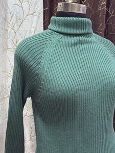 Sage Green Ribbed Turtleneck