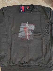 Stylish Grey Graphic Sweatshirt