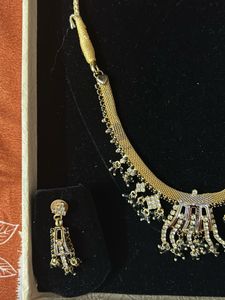 Elegant Gold Tone Necklace and Earring Set