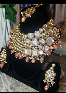 Beautiful Pink Kundan Bridal Set