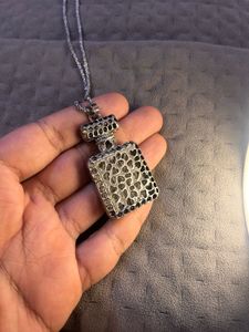 Parfum Diamond Necklace