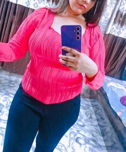 Branded Preety Top