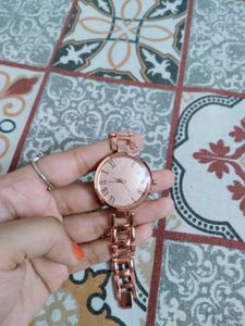 Women's Rosegold Watch ⌚