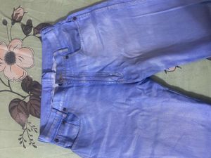 Straight Jeans
