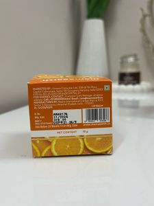 Mamaearth Vitamin C Moisture Therapy Lipbalm