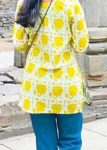 Light Green Floral Print Short Kurti