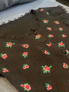 Floral Black Crop Top