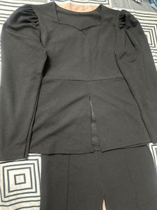 Chic Black Pant Suit