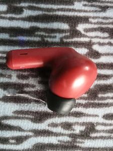 Boult Audio Earbuds hearing only one left bud