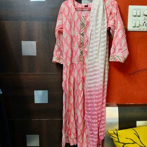 Kurta Pajama Set With Dupatta