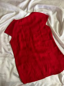 Pretty Red Top