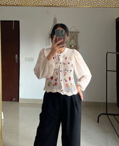 Floral Embroidered Crochet TOPS