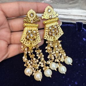 Pearl Drop Earrings
