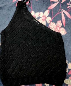 One Shoulder Zudio Black Top