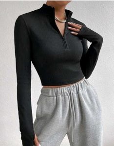 Black Long Sleeve Crop Top