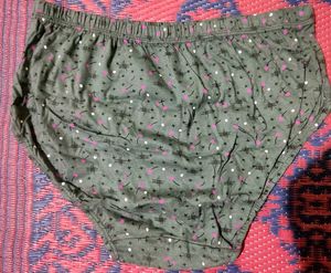 Pond&#39;s Lingerie Innerwear