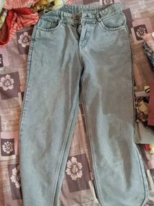 Light Wash Jeans