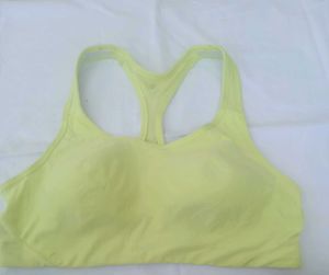 sports bra