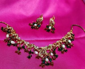 2 Jewellery Set Or 3 Earrings Pairs