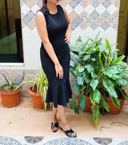 Fishcut Black Dress