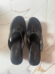 Metro Black Wedge Thong Sandals
