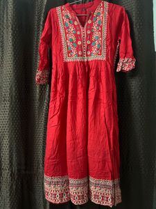 Red Floral Embroidered Tunic Top