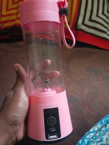 New Portable Hand Juicer 🍹