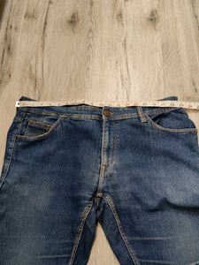 Ma1432 Sabrin jeans waist 40 inches